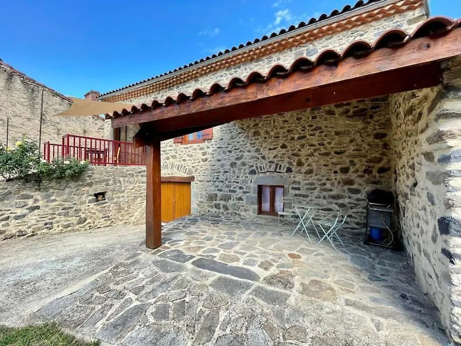 Gite Les Voutes Du Chambon Blassac 0*,  France