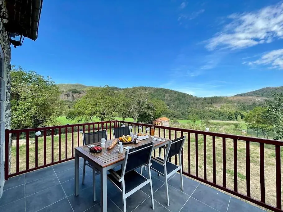 Holiday home Gite Les Voutes Du Chambon Blassac